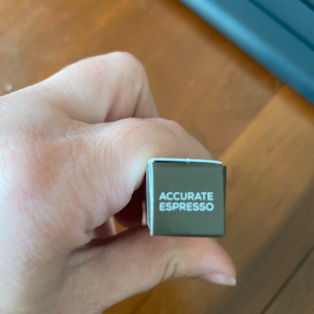 Sold out! NIB BareMinerals OneFineLine Espresso